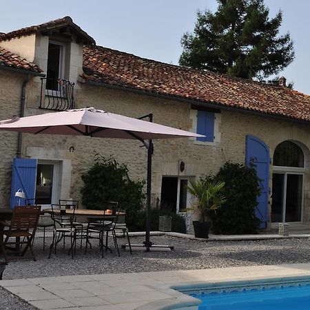 Chambres D'Hotes La Grange Au Bois Champagne-et-Fontaine Eksteriør bilde